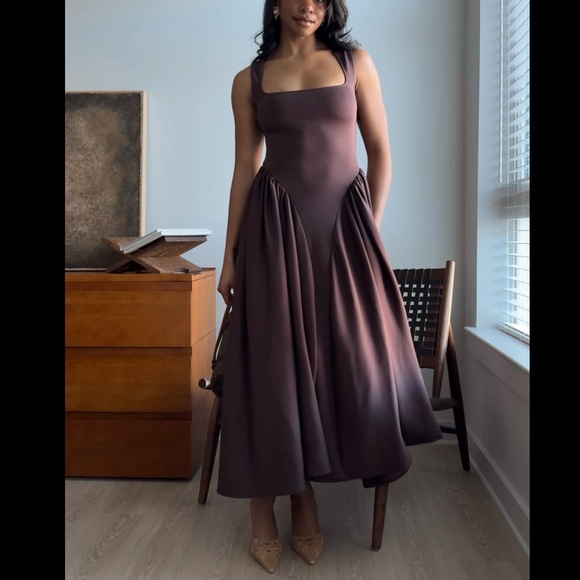 Meshki Sharon Scuba Dress in Ballet Pink - Picture 4 of 4